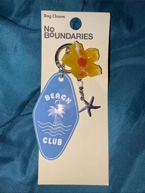 No Boundaries Blue Beach Club Bag Charm with Yellow Flower